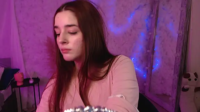 Lolly lipss  online show from 12-22-24, 03:22