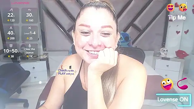 Snapshot of natalia5560 chatting on 02-20-25, 02:35 natalia5560 online show from 02-20-25, 02:35