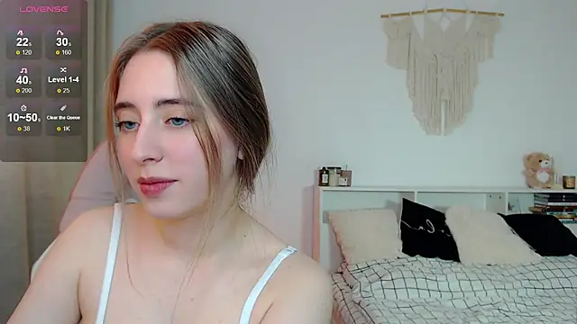 Snapshot of 0h_mandy chatting on 01-17-25, 10:44 0h mandy online show from 01-17-25, 10:44