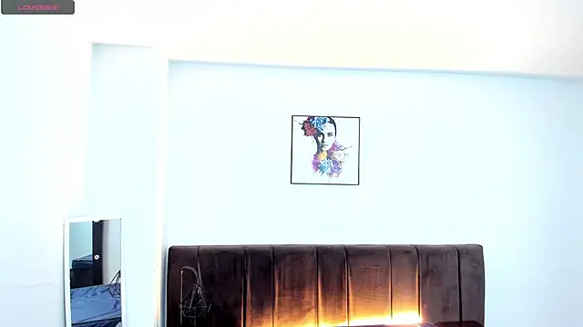 Snapshot of AbrilSonne chatting on 03-14-25, 11:22 AbrilSonne online show from 03-14-25, 11:22