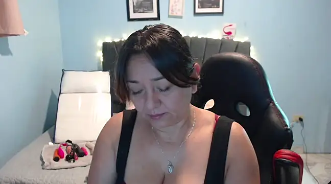 AngelRouss online show from 02-04-25, 10:10