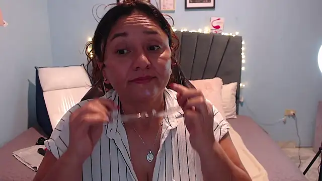 AngelRouss online show from 03-01-25, 05:38