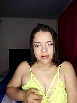 Snapshot of AriaYummy chatting on 01-11-25, 02:52 AriaYummy online show from 01-11-25, 02:52