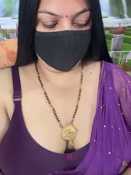 FlatVincy4 online show from 10-26-25, 04:18