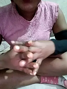 Snapshot of Looliya02 chatting on 12-27-24, 08:45 Looliya02 online show from 12-27-24, 08:45