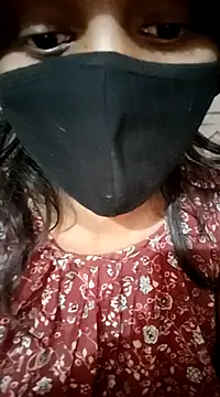 Snapshot of Looliya02 chatting on 01-26-25, 08:46 Looliya02 online show from 01-26-25, 08:46