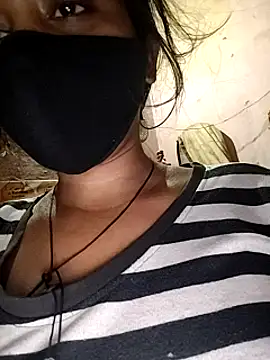 Snapshot of Looliya02 chatting on 01-30-25, 10:30 Looliya02 online show from 01-30-25, 10:30