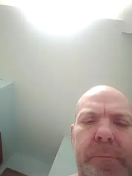 Snapshot of hoodratoui chatting on 12-05-25, 10:13 hoodratoui online show from 12-05-25, 10:13