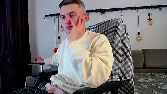 Devin Jay online show from 02-07-25, 08:10