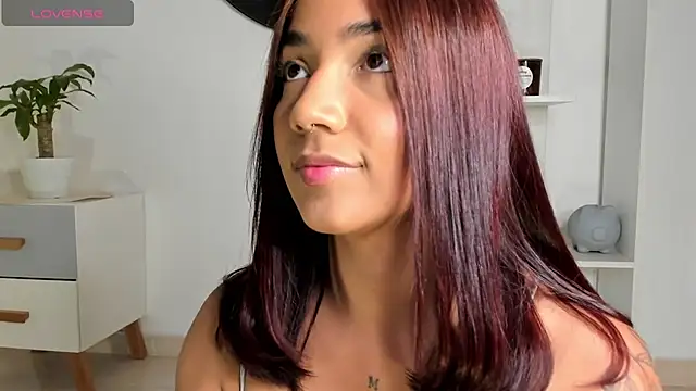 martina roldam online show from 12-30-24, 11:38