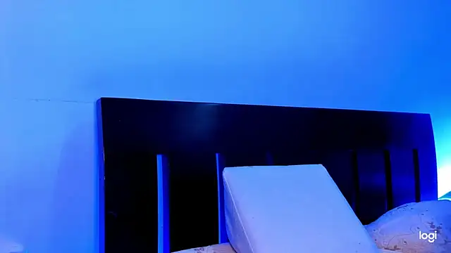 BradLeon  online show from 03-23-25, 02:59