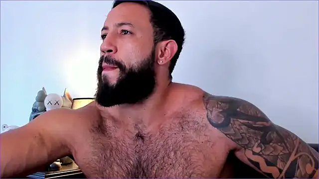 BradLeon  online show from 11-28-25, 07:38