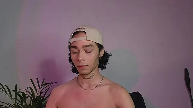 seven7xis online show from 12-25-24, 08:07