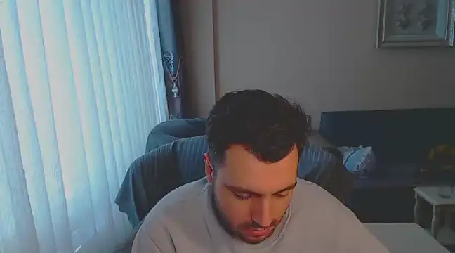 handsomeee04 online show from 03-03-25, 02:26