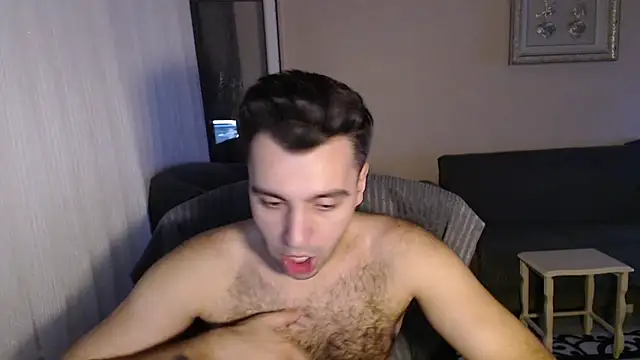 handsomeee04 online show from 09-13-25, 11:04