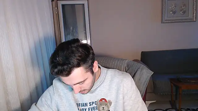 handsomeee04 online show from 10-22-25, 09:25