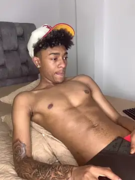 Boy cock18 online show from 01-17-25, 08:45