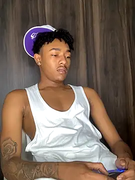 Boy cock18 online show from 09-25-25, 04:27