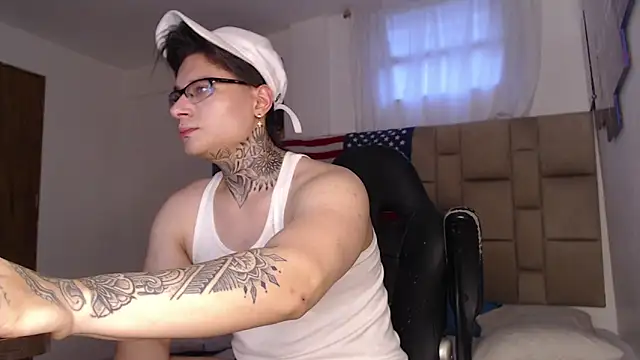 DennisWalkerr online show from 12-31-24, 10:23