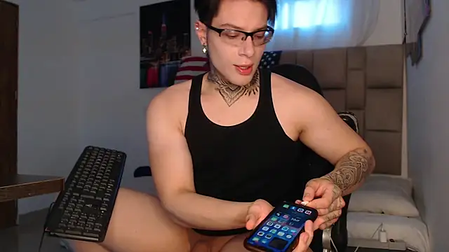 DennisWalkerr online show from 01-06-25, 09:00