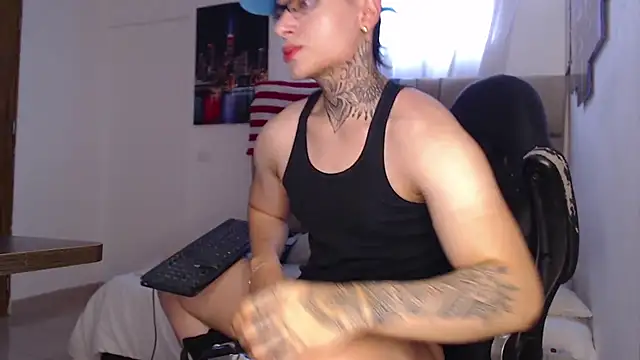 DennisWalkerr online show from 02-06-25, 01:54