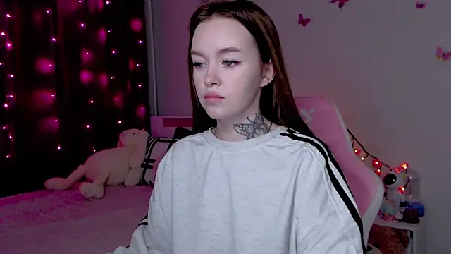 Naughty Mable online show from 11-17-25, 01:11