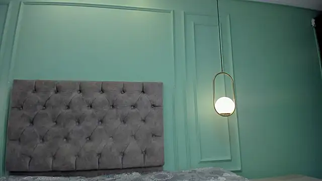 Snapshot of Abril_jones10 chatting on 01-22-25, 04:44 Abril jones10 online show from 01-22-25, 04:44