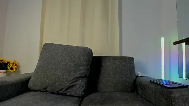 Snapshot of Abril_jones10 chatting on 02-08-25, 06:12 Abril jones10 online show from 02-08-25, 06:12