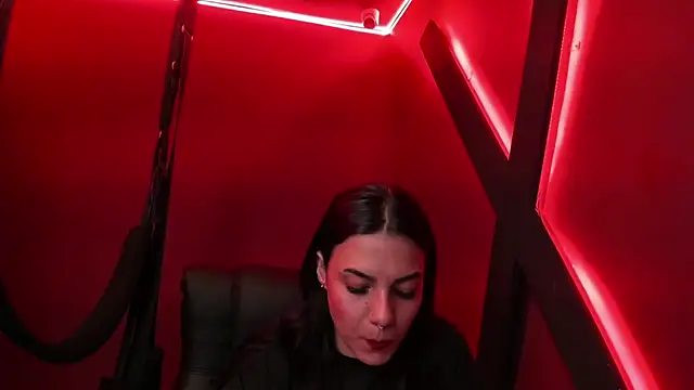 Snapshot of Abril_jones10 chatting on 02-15-25, 08:01 Abril jones10 online show from 02-15-25, 08:01