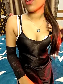 Snapshot of Little__Lia chatting on 02-28-25, 12:31 Little  Lia online show from 02-28-25, 12:31