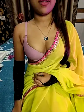 Snapshot of Little__Lia chatting on 03-12-25, 03:40 Little  Lia online show from 03-12-25, 03:40