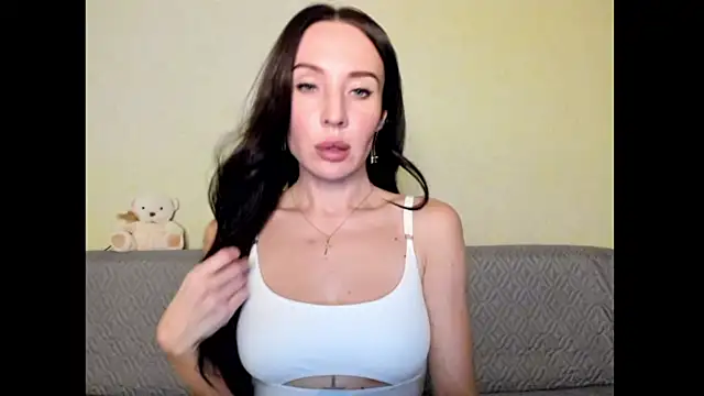 One of the girls online show from 02-08-25, 07:27