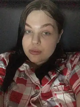 Snapshot of Charlotte_Ros chatting on 03-11-25, 04:07 Charlotte Ros online show from 03-11-25, 04:07