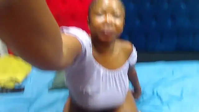 Snapshot of EROTIC_BARBIE28 chatting on 03-05-25, 07:06 EROTIC BARBIE28 online show from 03-05-25, 07:06