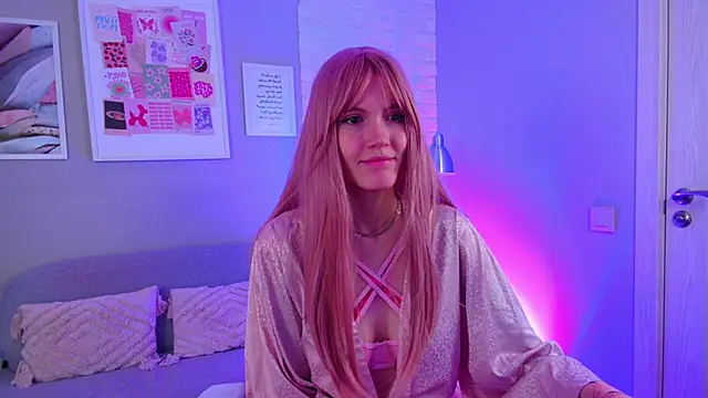 Snapshot of NellieLoyns chatting on 02-04-25, 04:08 NellieLoyns online show from 02-04-25, 04:08