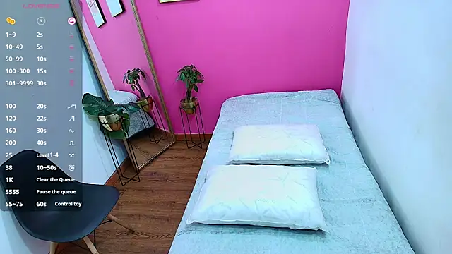 MommyHelpsmee online show from 02-21-25, 10:15