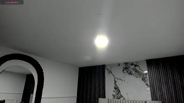 Snapshot of LolaAngellx chatting on 05-08-26, 08:03 LolaAngellx online show from 05-08-26, 08:03