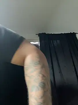 El Titan1998 online show from 02-25-25, 11:41