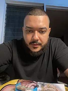 El Titan1998 online show from 11-13-25, 11:03