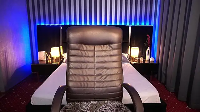 Snapshot of AfinaLin chatting on 02-16-25, 10:32 AfinaLin online show from 02-16-25, 10:32