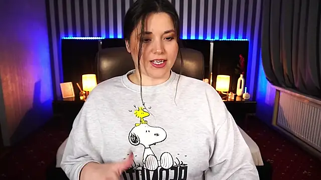 Snapshot of AfinaLin chatting on 02-18-25, 07:32 AfinaLin online show from 02-18-25, 07:32