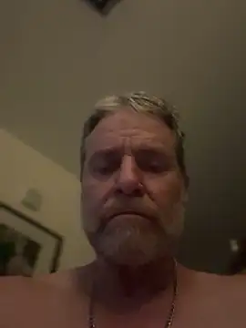 Jefloves68 online show from 10-27-25, 05:55