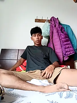 Andres123cv online show from 11-23-25, 04:51