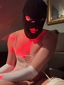 Snapshot of DiamondZar77038 chatting on 01-11-25, 05:40 DiamondZar77038 online show from 01-11-25, 05:40