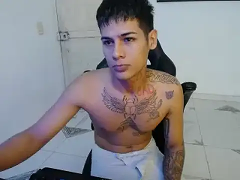 Clyde019 online show from 01-12-25, 01:48