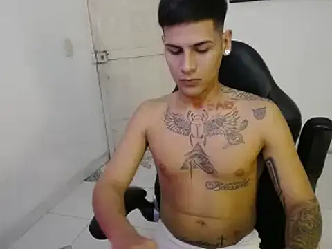 Clyde019 online show from 01-19-25, 09:45