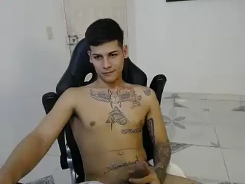 Clyde019 online show from 01-28-25, 09:40