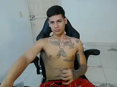 Clyde019 online show from 01-29-25, 04:30