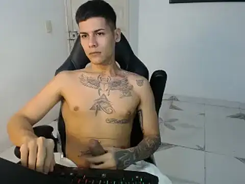 Clyde019 online show from 02-11-25, 09:25