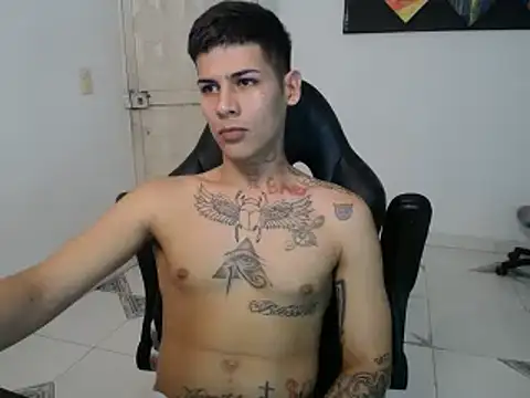 Clyde019 online show from 02-17-25, 04:04